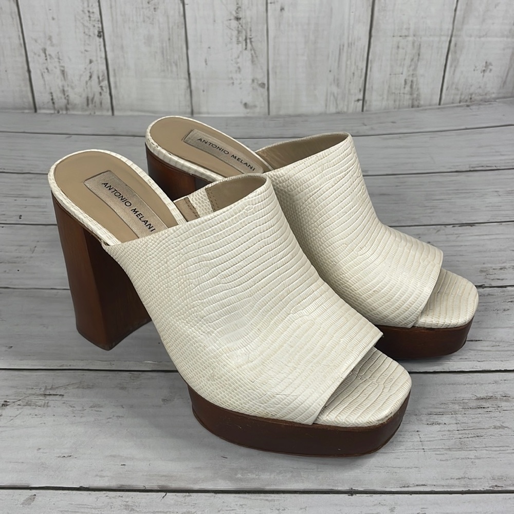 Antonia Melani Cream Reptile Embossed Platform Heeled Mule/Slide
